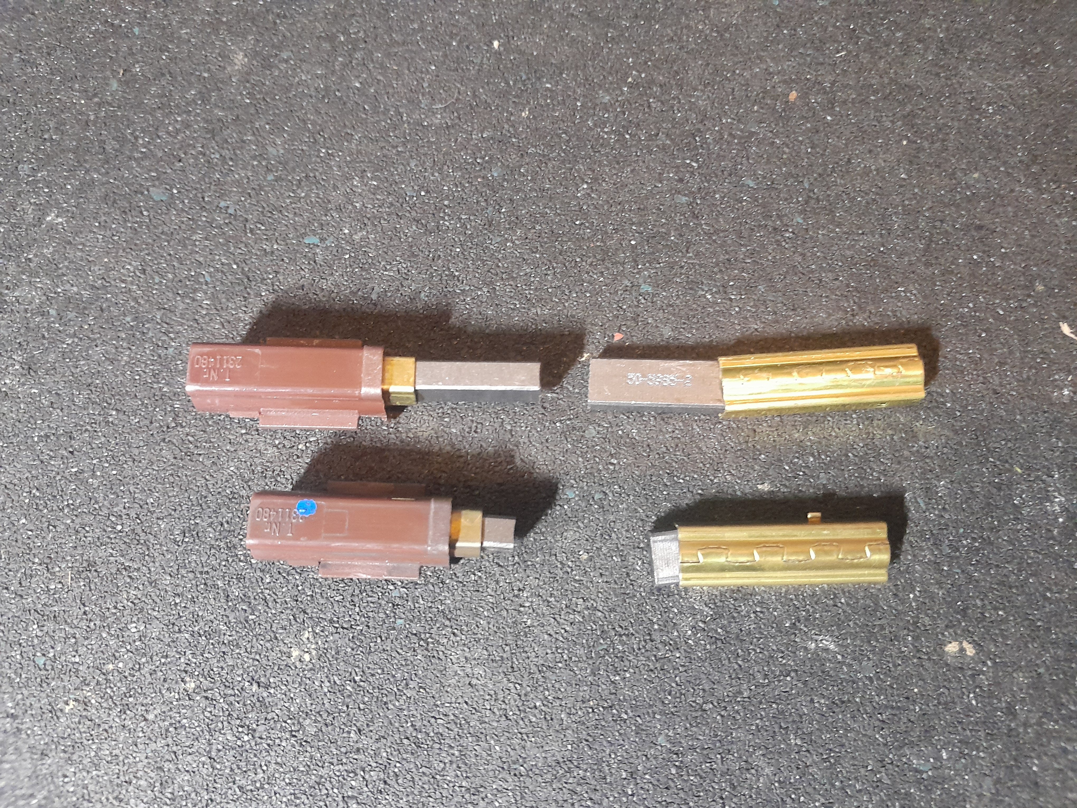 Double K Airmax dryer motor brushes - new (top) versus worn (bottom)